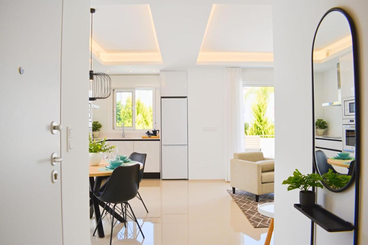 New Build Apartment On Beautiful Modern Complex Rojales Exterior photo