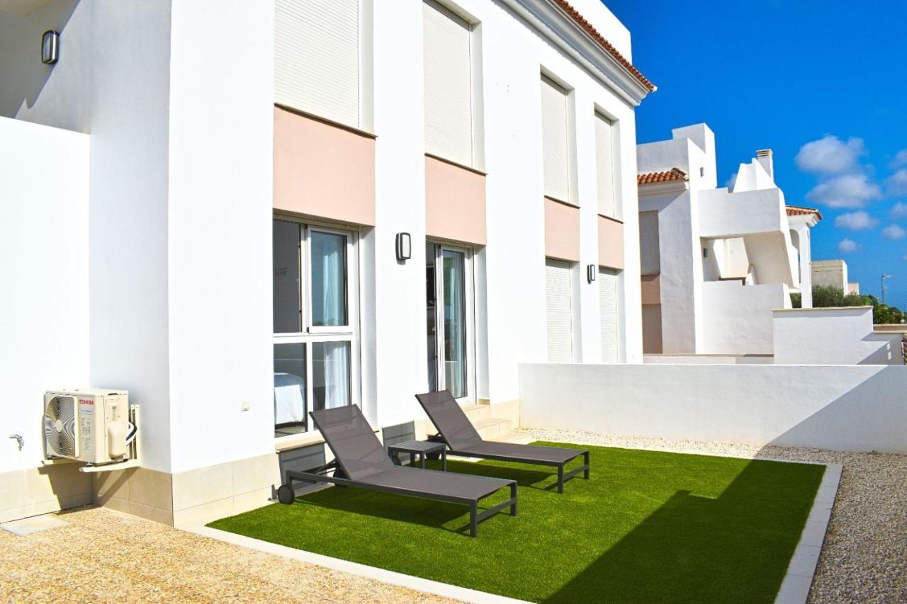 New Build Apartment On Beautiful Modern Complex Rojales Exterior photo