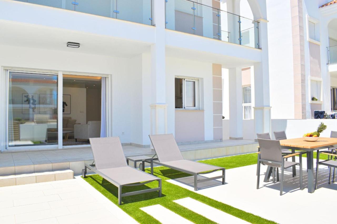 New Build Apartment On Beautiful Modern Complex Rojales Exterior photo